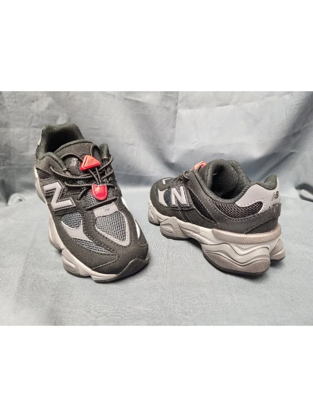 New Balance Toddlers 9060 Sneakers Slip On IV9060BK Black Size 6 NEW NO BOX!